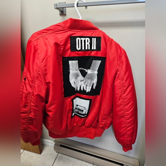 Original merch jacket from Beyonce on the run II tour - Picture 2 of 2